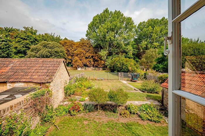 4 Bedroom House To Rent In Shop Lane, Badminton, GL9