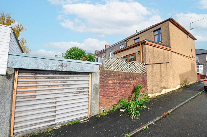 2 Bedroom End Of Terrace House For Sale In Annesley Road, Newport, NP19