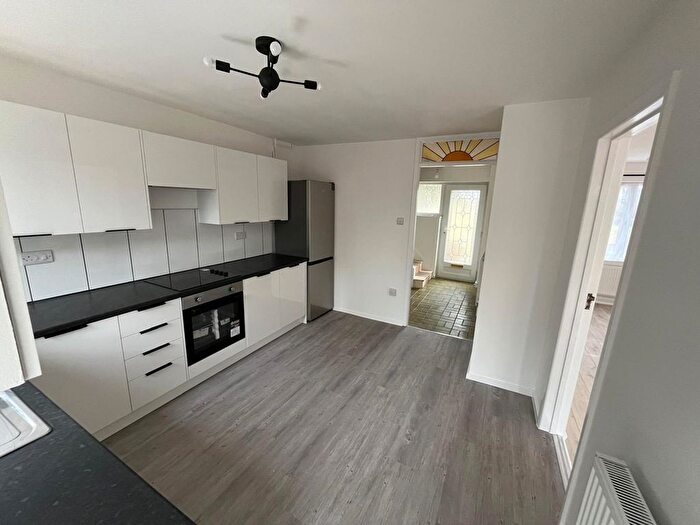 3 Bedroom Property To Rent In Organ Hall Road, Borehamwood, WD6