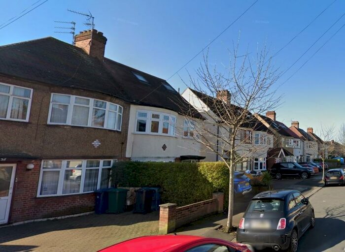4 Bedroom End Of Terrace House To Rent In Vineyard Avenue, Mill Hill East, NW7