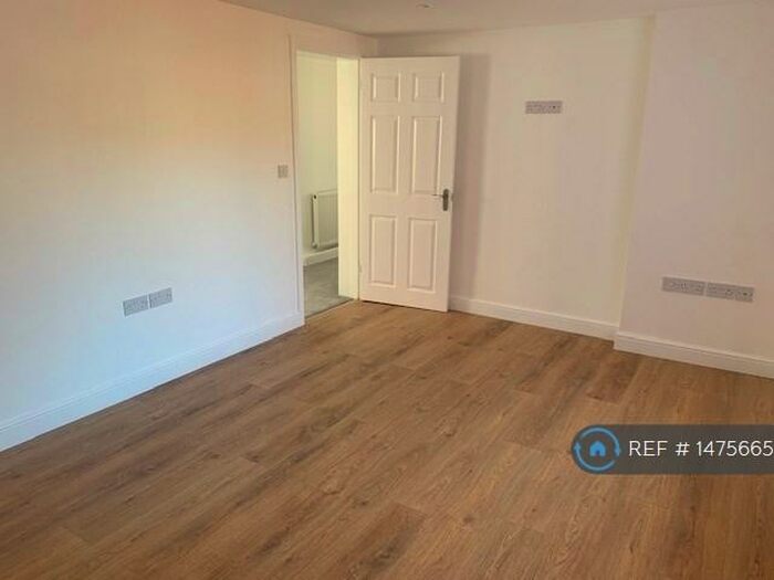 1 Bedroom Flat To Rent In Washington Village, Washington, NE38