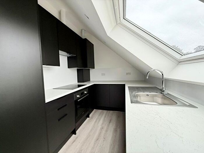 1 Bedroom Flat To Rent In Creswell House, Rose Valley, Brentwood, CM14