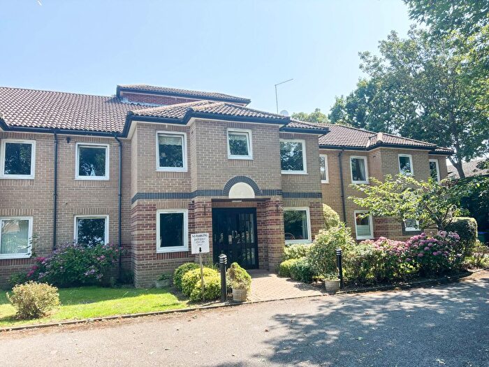 1 Bedroom Flat For Sale In The Maples, Victoria Drive, Bognor Regis, PO21