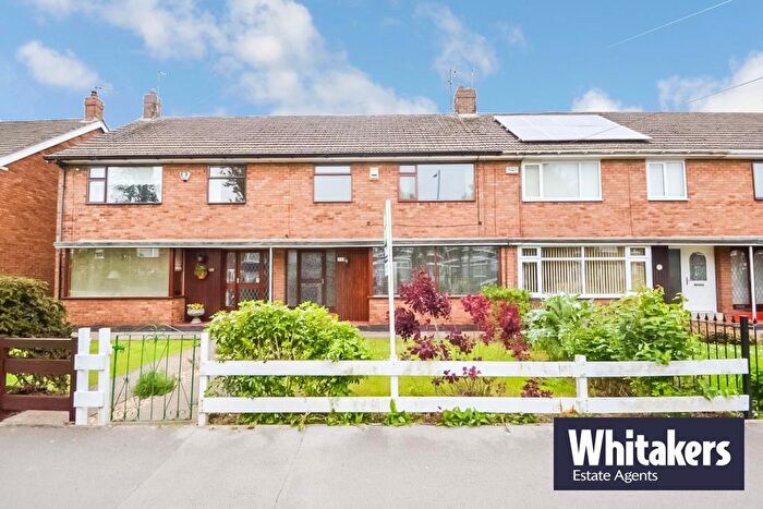 3 Bedroom Terraced House To Rent In Lambwath Road, Hull, HU8