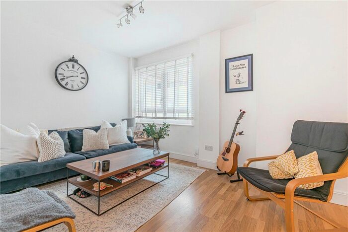 2 Bedroom Flat To Rent In Meakin Estate, Rothsay Street, London, SE1