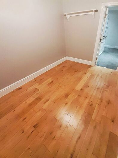 3 Bedroom Semi Detached House To Rent In Semi Detached House For Rent, IG6