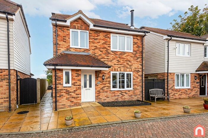 4 Bedroom Detached House For Sale In The Street, West Hougham, CT15