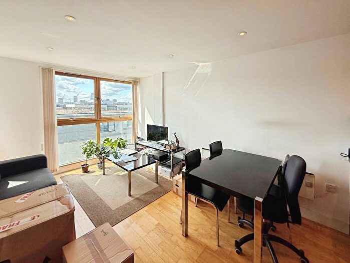 Studio To Rent In The Boulevard, Leeds, West Yorkshire, Uk, LS10