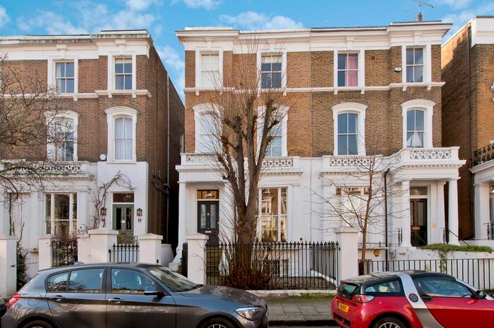2 Bedroom Flat To Rent In Leamington Road Villas, London, W11
