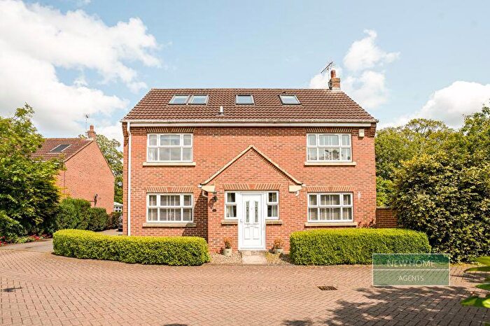 6 Bedroom Detached House For Sale In Maple Garth, Melmerby, Ripon, HG4