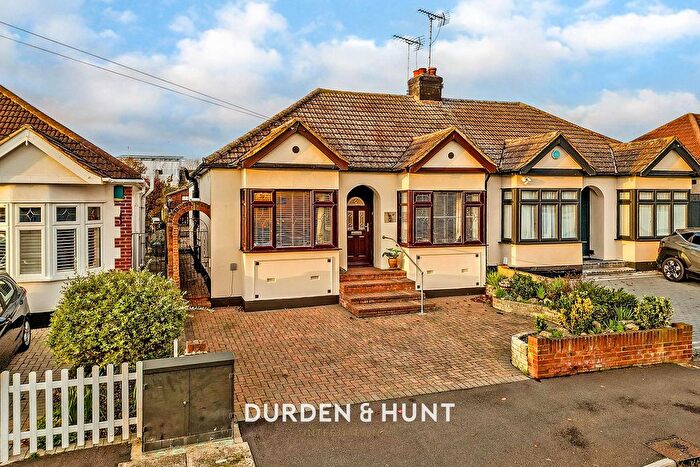 3 Bedroom Semi-Detached Bungalow For Sale In Ingreway, Harold Wood, RM3