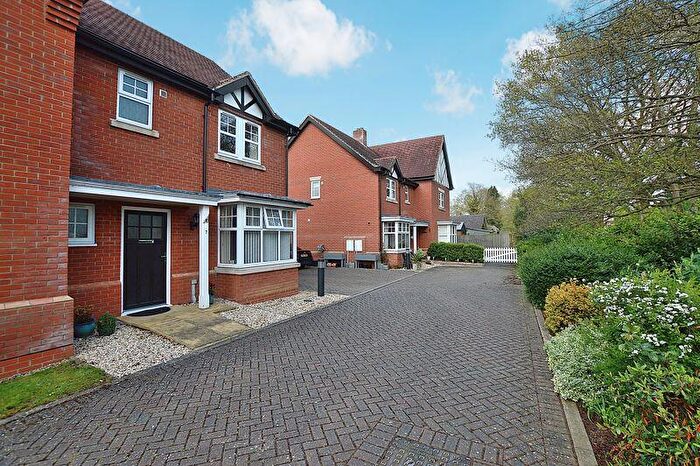 3 Bedroom Semi-Detached House For Sale In St Leonards Place, Woodhall Spa, LN10