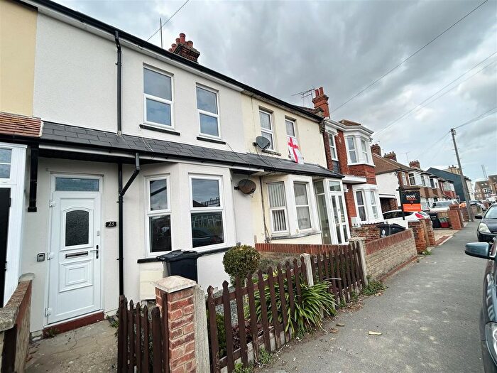 2 Bedroom Terraced House To Rent In Oxford Road, Clacton-On-Sea, CO15
