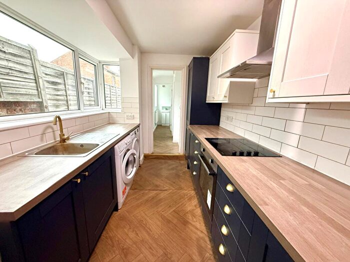 1 Bedroom House To Rent In Ripon Street, Lincoln, LN5