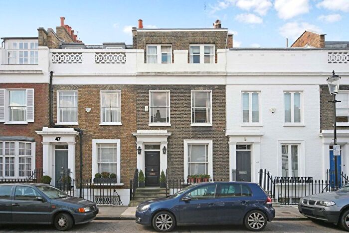 3 Bedroom Property To Rent In Ovington Street, London, SW3