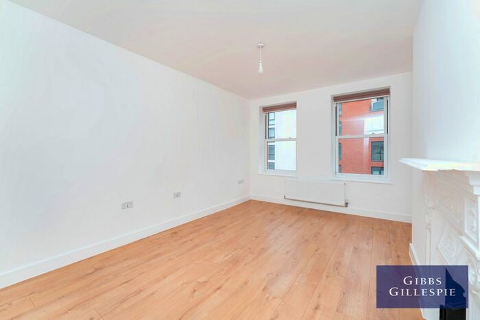 1 Bedroom Flat To Rent In Tenor Building, A New Broadway, London, W5