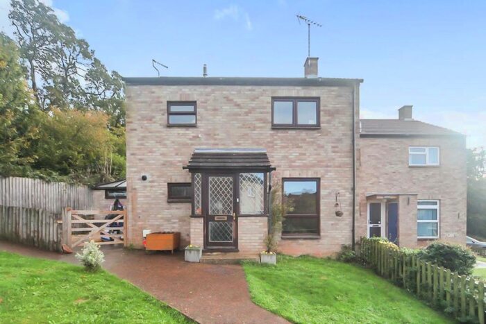 4 Bedroom Semi-Detached House For Sale In Heathfield Close, Bagborough, Taunton TA4