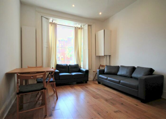 2 Bedroom Flat To Rent In Stock Orchard Crescent, Islington, N7