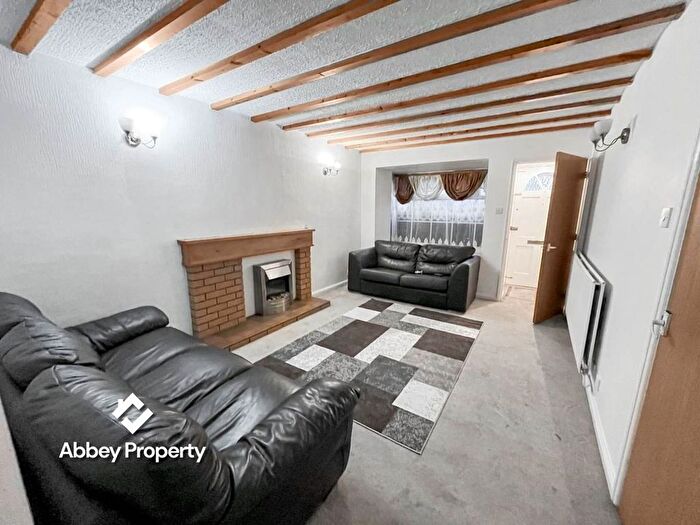 3 Bedroom Property To Rent In Kirby Drive, Luton, LU3