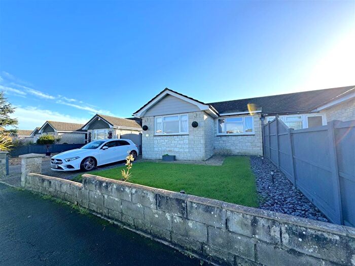 2 Bedroom Semi-Detached Bungalow For Sale In Forehill Close, Preston, DT3