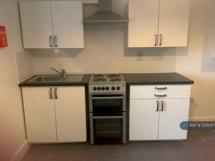 1 Bedroom Flat To Rent In Westhill Road, Coventry, CV6