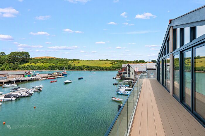 3 Bedroom Flat For Sale In Island Street, Salcombe, TQ8