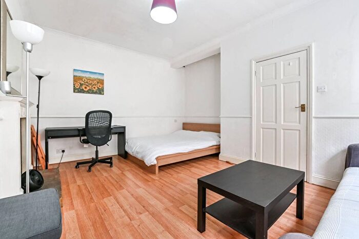 Studio To Rent In Gower Street, Bloomsbury, London, WC1E