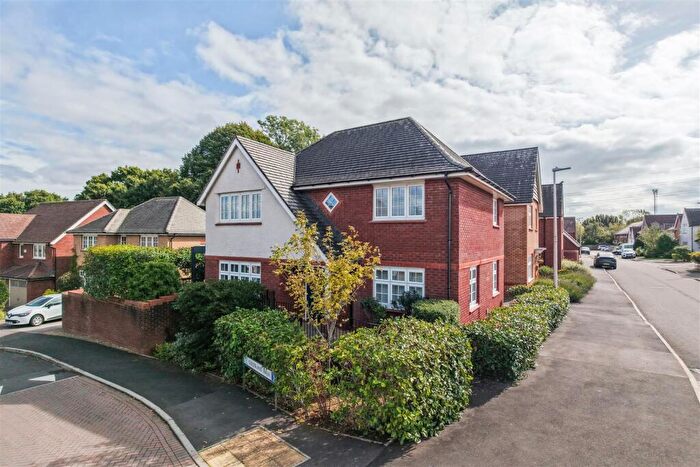 4 Bedroom Detached House For Sale In Goldsland Walk, Wenvoe, CF5
