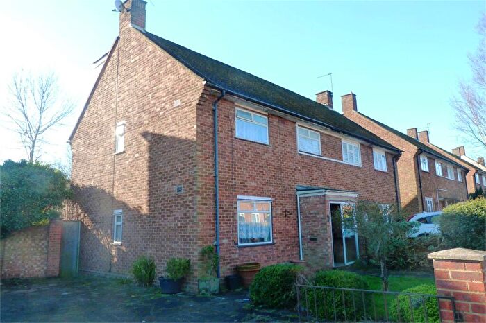 4 Bedroom Semi-Detached House To Rent In Newbolt Road, Stanmore, Greater London, HA7