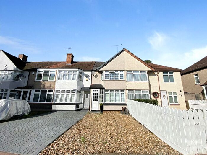 3 Bedroom Terraced House For Sale In Rowley Avenue, Sidcup, DA15