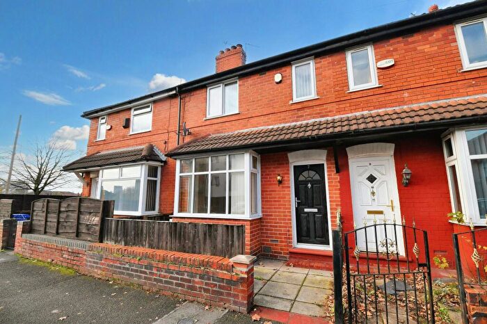 2 Bedroom Terraced House For Sale In Brown Street, Salford, M6