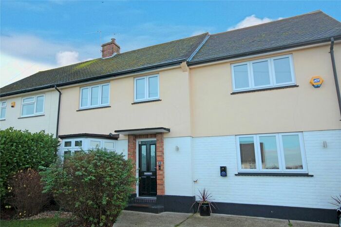 4 Bedroom Semi-Detached House To Rent In Woodside Road, Sundridge, Sevenoaks, Kent, TN14