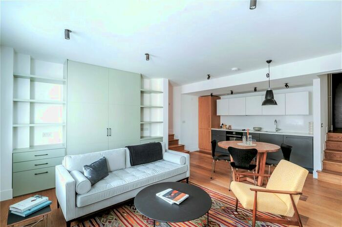 1 Bedroom Flat To Rent In Blandford Street, London, W1U