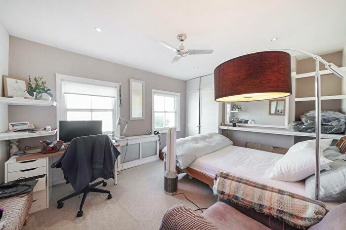 4 Bedroom Terraced House To Rent In Landcroft Road, East Dulwich, London, SE22