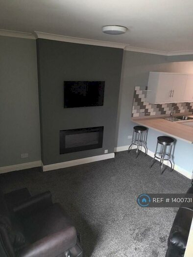 1 Bedroom End Of Terrace House To Rent In Portland Place, Darlingt, DL3