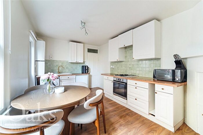 1 Bedroom Flat For Sale In Besley Street, Sreatham, SW16
