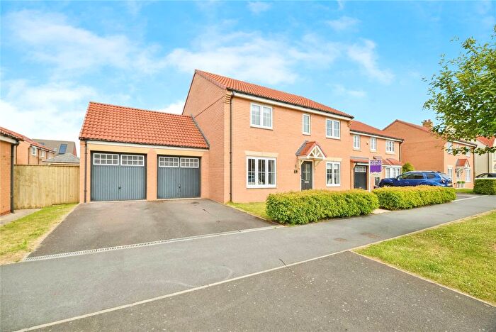 4 Bedroom Detached House For Sale In Morley Carr Drive, Yarm, Durham, TS15