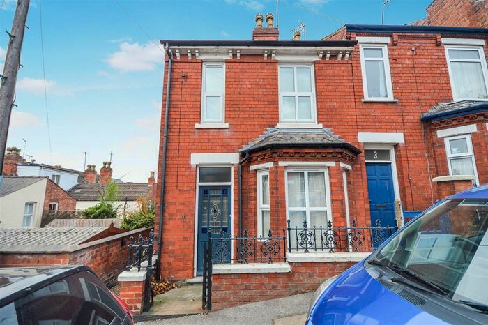 2 Bedroom Semi-Detached House To Rent In Fairfield Street, Lincoln, LN2