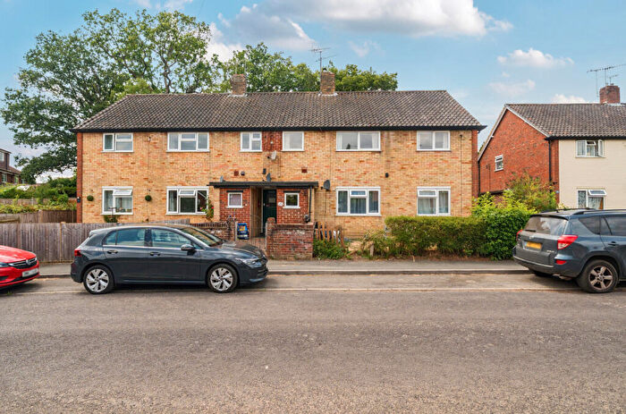 2 Bedroom Flat For Sale In Hartsgrove, Chiddingfold, Godalming, Surrey, GU8