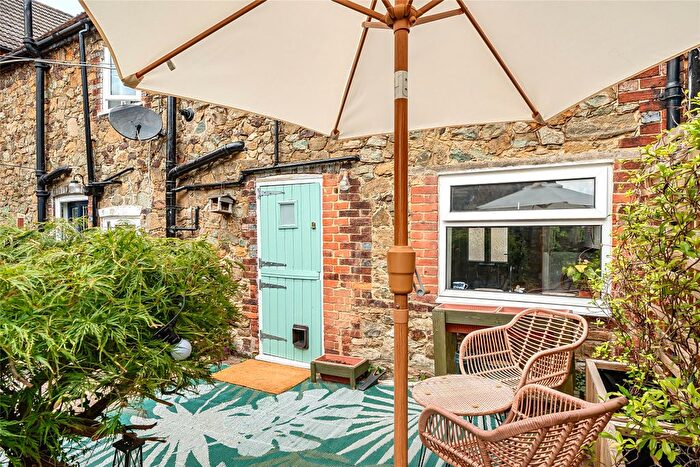 1 Bedroom Terraced House For Sale In High Street, Seal, Sevenoaks, Kent, TN15