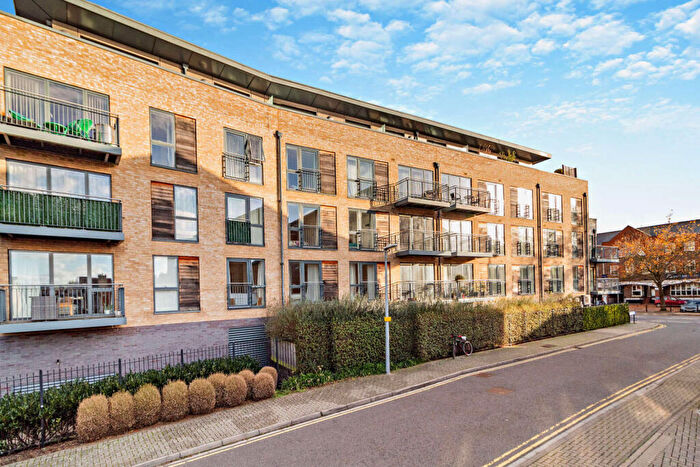 2 Bedroom Apartment To Rent In Kingsley Walk, Cambridge, Cambridgeshire, CB5