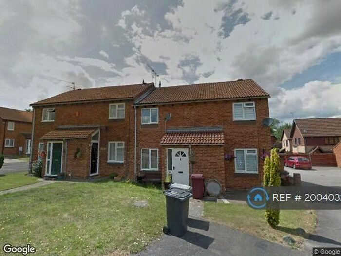 2 Bedroom Terraced House To Rent In Pottery Road, Tilehurst, Reading, RG30