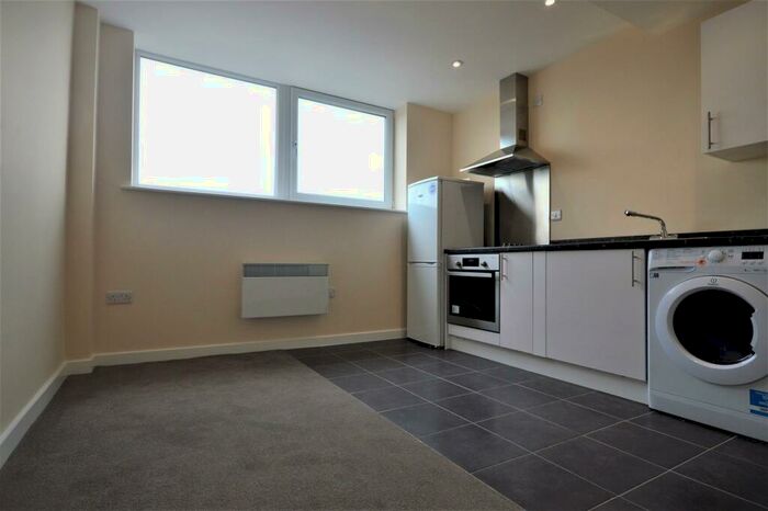 1 Bedroom Flat To Rent In Abbey House, Burleys Way, Leicester, LE1