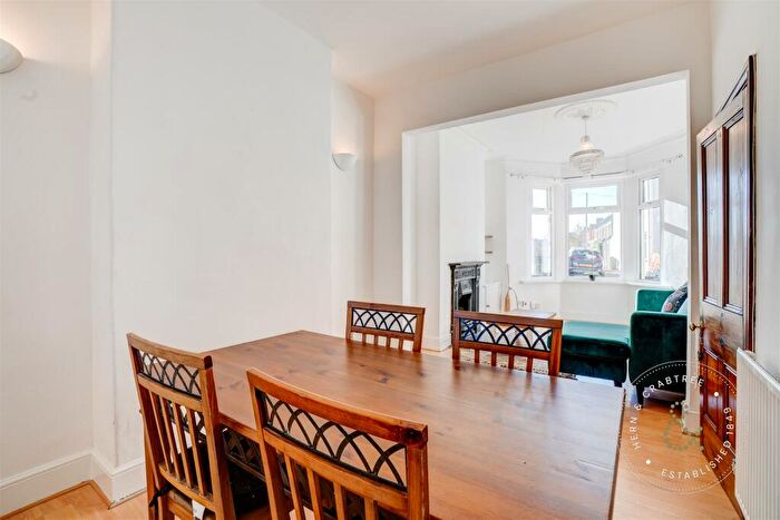 3 Bedroom Terraced House For Sale In Pembroke Road, Canton, Cardiff, CF5
