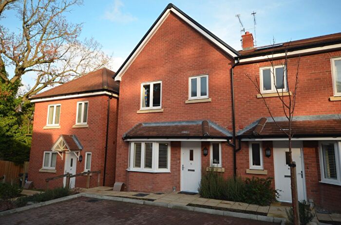3 Bedroom Semi-Detached House To Rent In Blackthorn Close, Lower Bourne, Farnham, Surrey, GU10