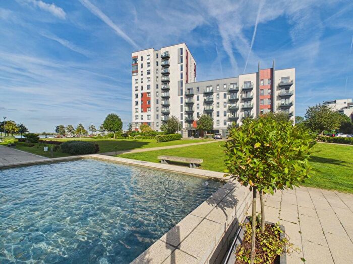 1 Bedroom Apartment For Sale In Marina Heights, Pearl Lane, Gillingham, Medway, ME7