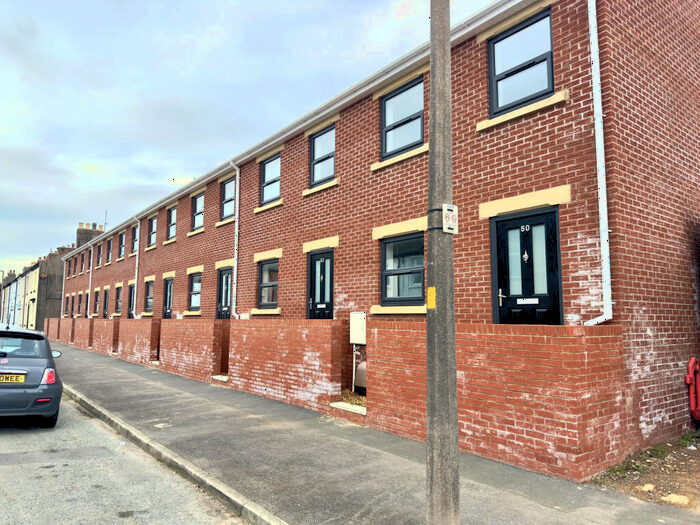 3 Bedroom Terraced House To Rent In London Street, Fleetwood, Lancashire, FY7