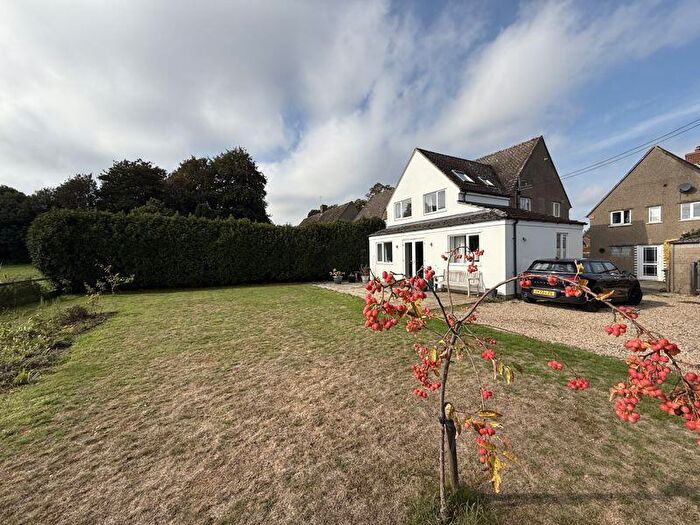 4 Bedroom Semi-Detached House For Sale In Cuddesdon, Oxford, OX44