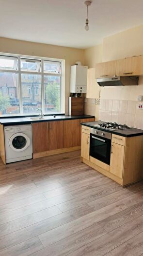 1 Bedroom Flat To Rent In Becontree Avenue, Dagenham, RM8