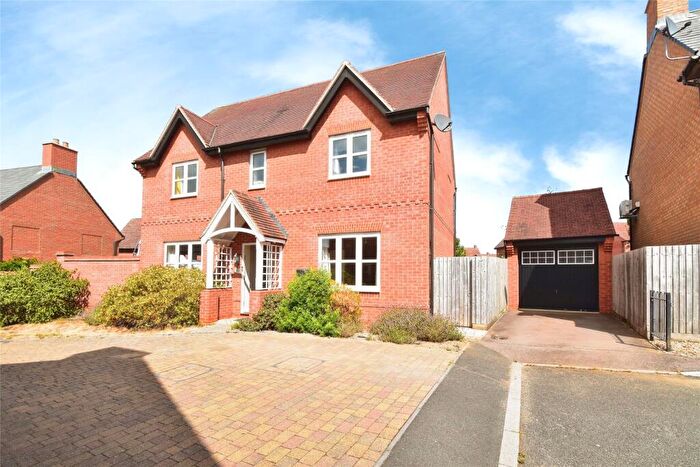 4 Bedroom Detached House For Sale In Millground Field, Winslow, MK18